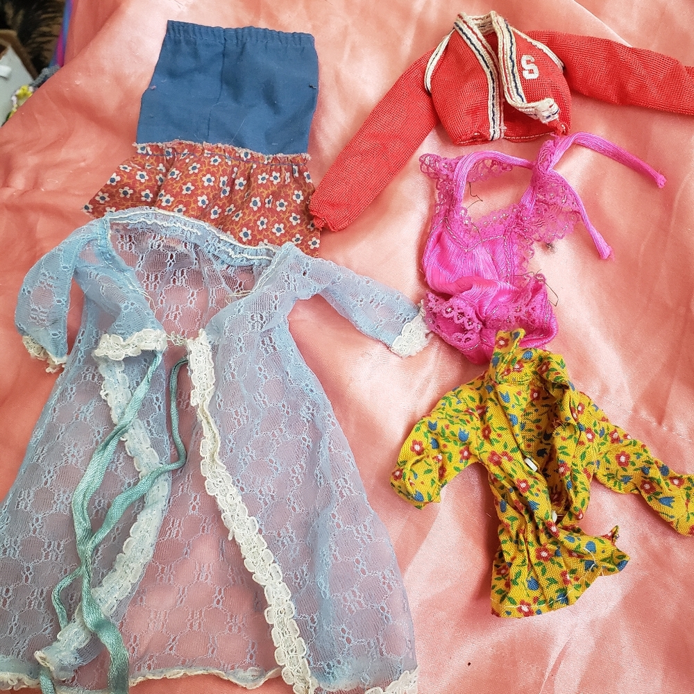 Vintage barbie clothes 72 to 79